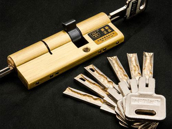 鼎城24小时上门开锁公司